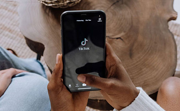 TikTok广告代理商